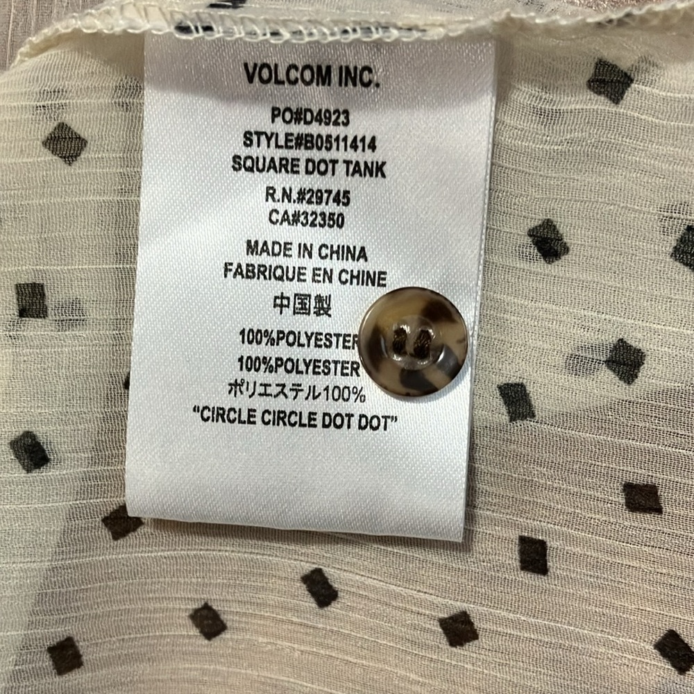 *🧡3/20$*NWOT*Volcom| Cream Sheer Top with Square Dot Pattern - Picture 4 of 4